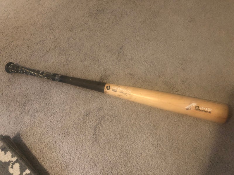 Used 2020 Wood Composite (-3) 31 oz 34" D243 Pro Maple Bat