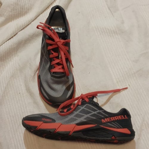 NEW MERRELL BARE ACCESS TRAIL RUNNING SHOES WOMENS 6 M ULTRALIGHT SNEAKERS
