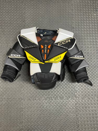 Ccm Axis 2 Pro Senior Chest Protector