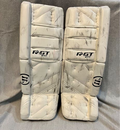 Warrior RGT intermediate leg pads 30+1
