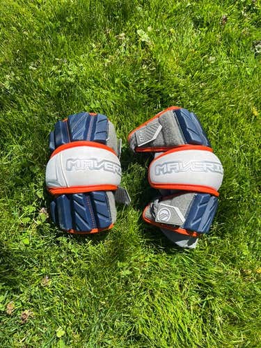 Maverik Max Elbow Pads Bucknell Lacrosse