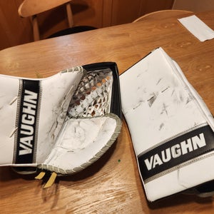 Vaughn Regular V9 Pro Carbon Gloves