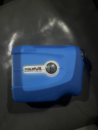 Bushnell LASER Range finder TOUR V4