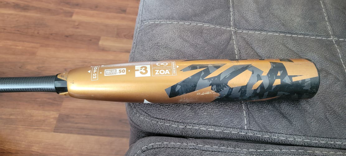 Used BBCOR Certified 2022 DeMarini Composite Zoa Bat (-3) 28 oz 31"