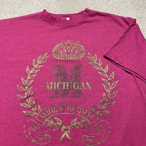 Michigan Ski T Shirt Men Medium Pink Outdoor Hike Nature Vintage 90s Striped MI