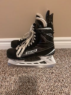Senior Used Bauer Supreme 1S Hockey Skates Extra Wide Width Size 7