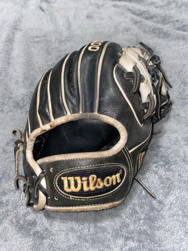 Used Infield 11.25" A2000 Baseball Glove