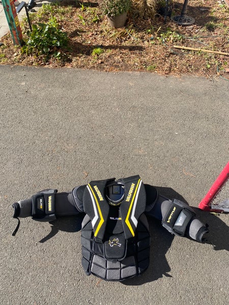 XL Vaughn Ventus SLR2 Goalie Chest Protector