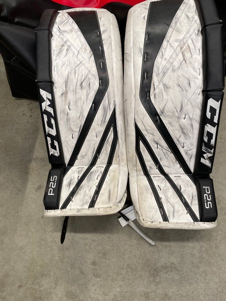 Used 31" CCM Premier P2.5 Goalie Leg Pads