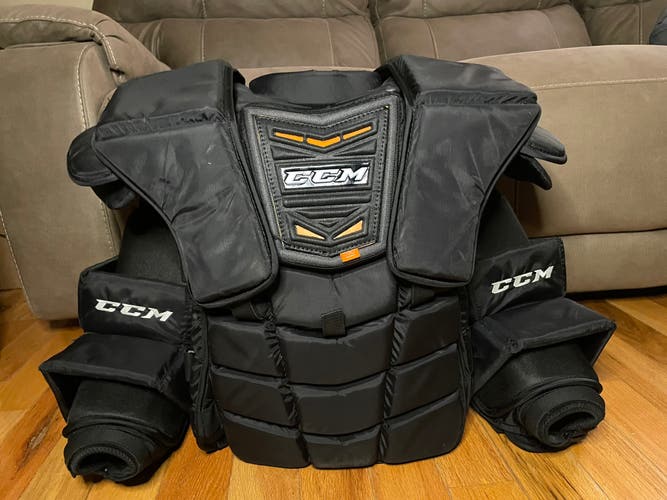 Used CCM AB18 Pro Fit 4