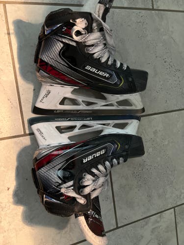 Senior Bauer Regular Width  Size 6.5 Vapor 2X Pro Hockey Goalie Skates