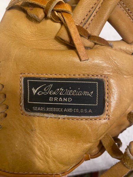 Lot Detail - OZZIE SMITH'S LAST GAME WORN RAWLINGS FIELDER'S GLOVE SIGNED  AND INSCRIBED