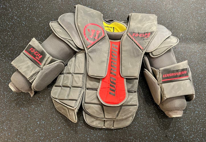 Used Large Warrior Ritual G4 Goalie Chest Protector