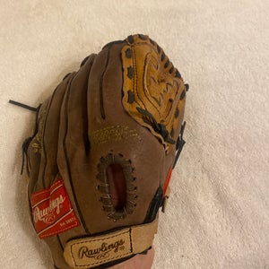 Vintage Derek Jeter Signature Series Rawlings Baseball Glove