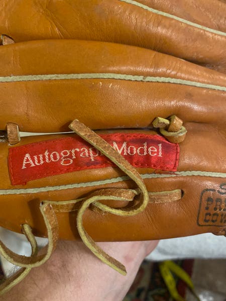 Vintage Kirby Puckett Wilson Autograph Model 11” Baseball Glove