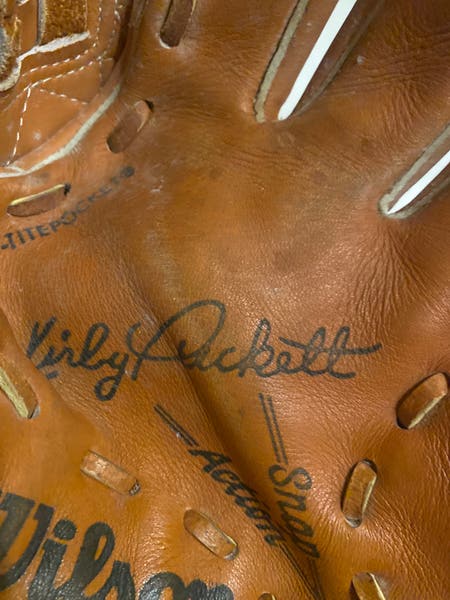 Vintage Kirby Puckett Wilson Autograph Model 11” Baseball Glove
