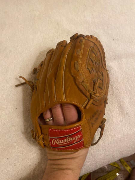 Rawlings Right Hand Throw RBG224BF Ken Griffey Jr Autograph Model Baseball  Glove 11 | SidelineSwap