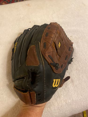 Wilson Elite 13” Softball Glove