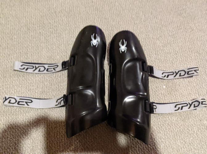 Spyder Adult Shin Guard
