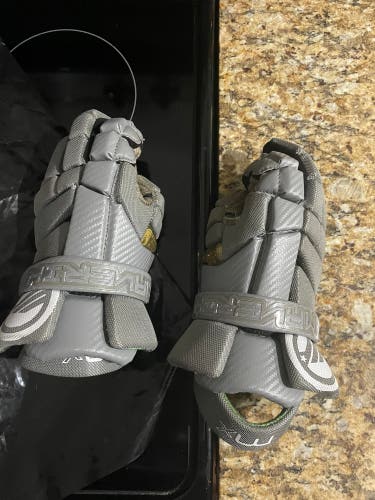 Used Player's Maverik MX Lacrosse Gloves