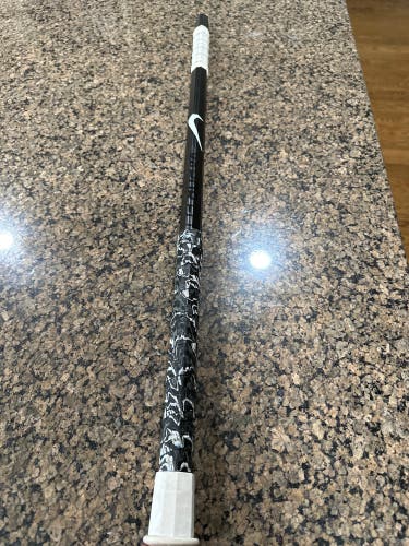 Nike Vapor Elite Attack Shaft