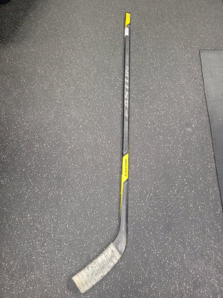 Used Easton Rs 65 Flex Pattern P09 Intermediate One Piece Sticks