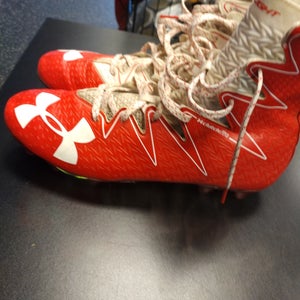 Under Armour 1269693-611 Football Cleats
