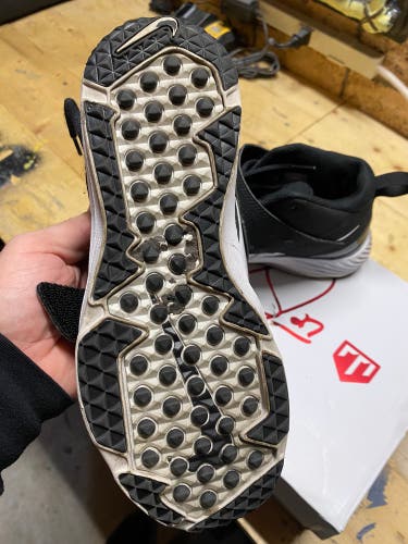 Black Kid's Turf Cleats High Top Force Zoom Trout 4 Turf