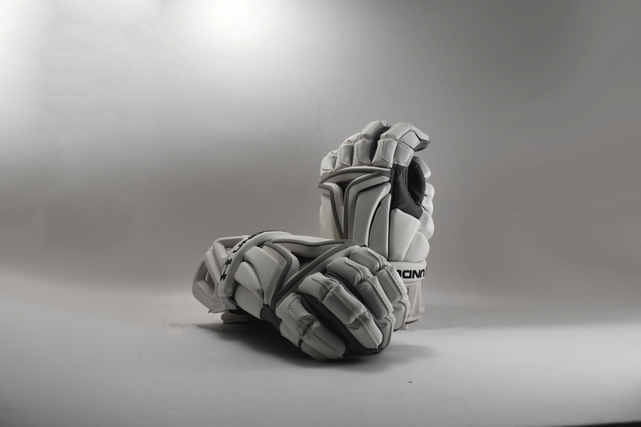 Brand New Whiteout Under Armour Biofit Gloves 13" Large