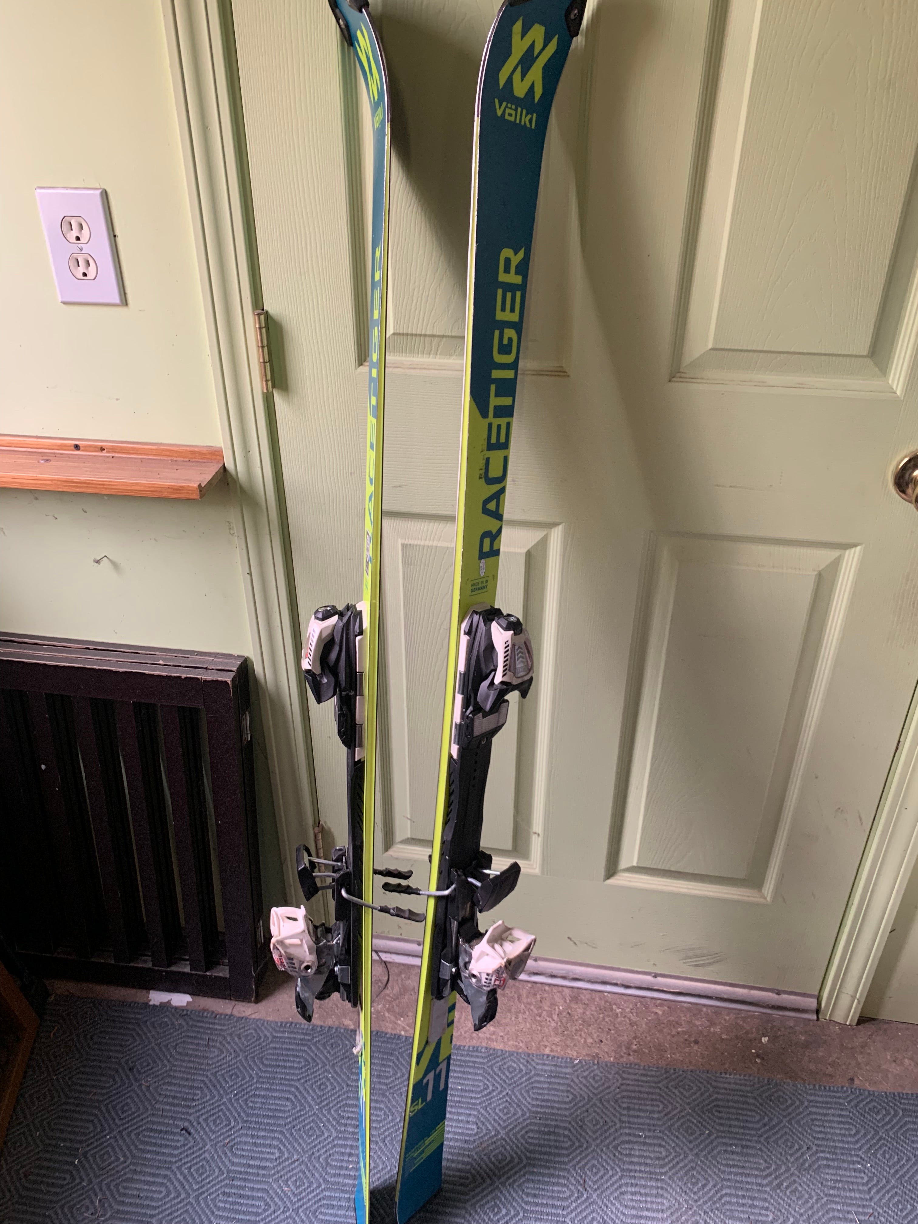 Used Volkl 145 cm Racing Racetiger SL Skis With Bindings