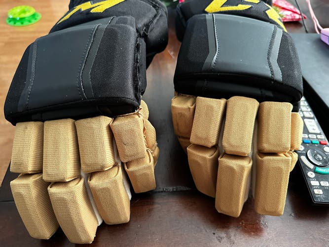 CCM VGK 14" Pro Stock Pro Model Gloves