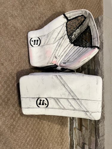 Warrior Ritual G5 Pro glove and blocker set -used