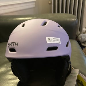 Women's New Small Smith Mirage Helmet FIS Legal