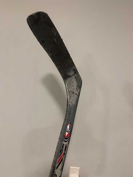 Easton Synergy SE Hockey Stick LH KEITH BALLARD | SidelineSwap