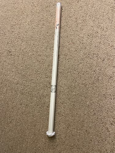 Used White Maverik A1 Shaft