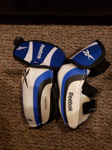 New Small Reebok 3k Elbow Pads