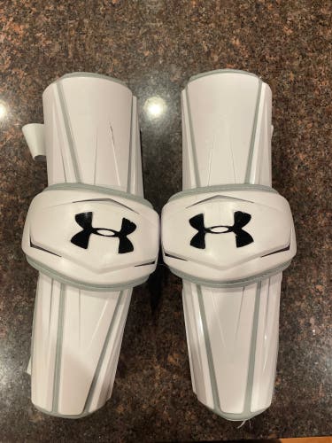 Used Large Under Armour Revenant Arm Pads