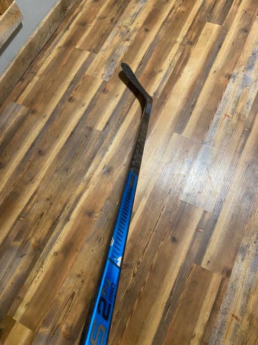 Senior Left Hand P92M Nexus 2N Pro Hockey Stick
