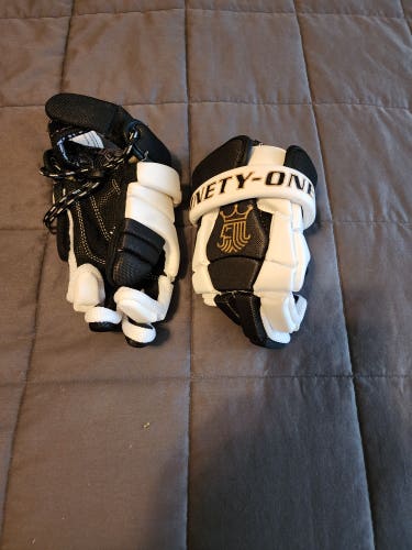 New Brine King Superlight II Lacrosse Gloves 10"