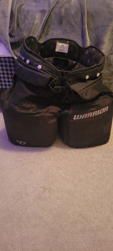 Senior Used Medium Warrior Hockey Goalie Pants