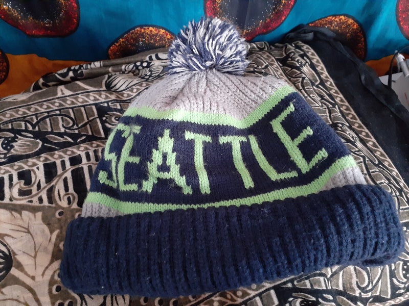 Seattle Seahawks Grey/Navy/Green Beanie - Adult Unisex One Size Fits All 47  Brand Used