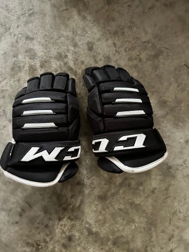 CCM 13" Tacks D30 Gloves