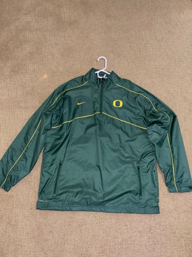 Green New Large Men's Nike
