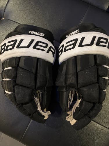 Pittsburgh Penguins Bauer 14" Pro Stock Gloves