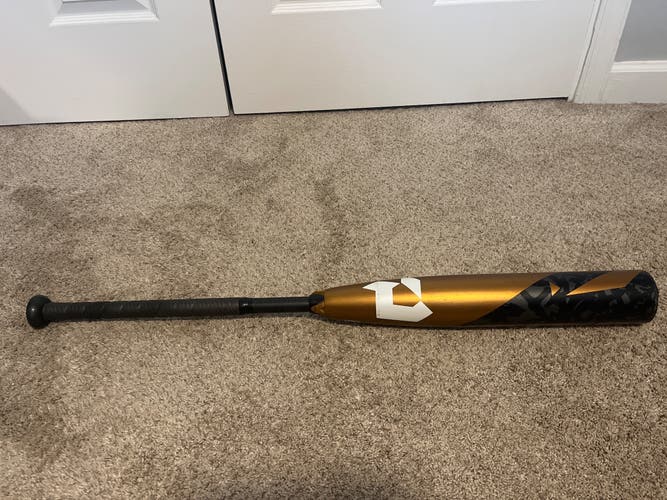Used 2022 Composite (-8) 24 oz 32" Zoa Bat