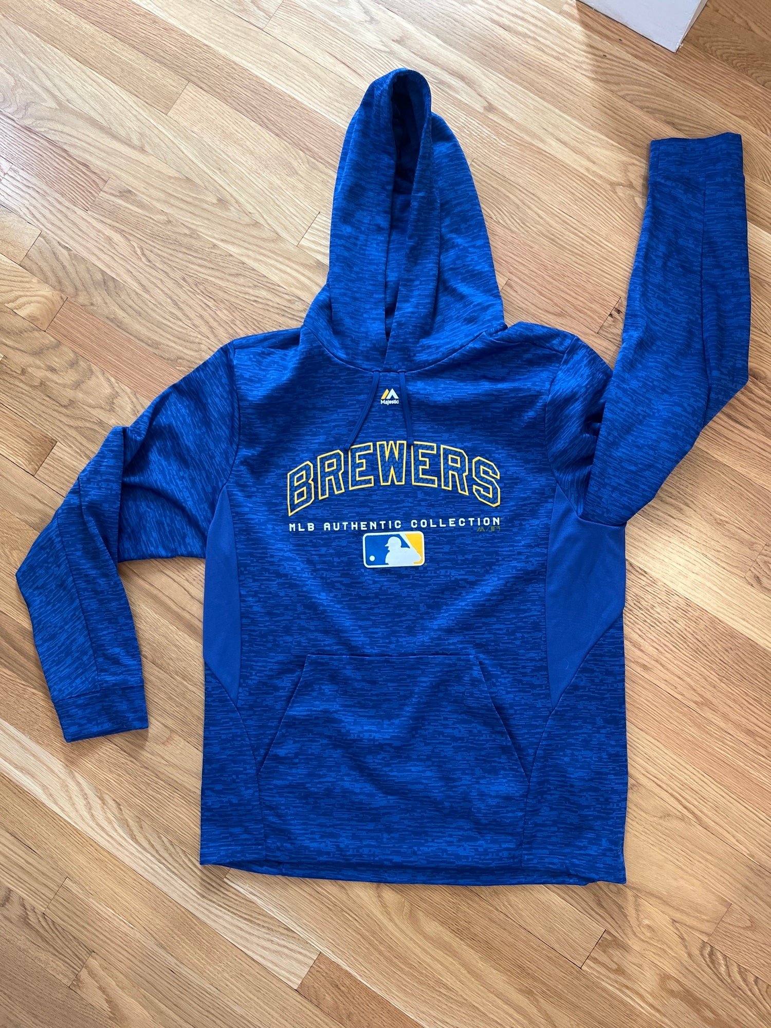 NWT MLB Majestic Authentic Collection Milwaukee Brewers Hooded Sweatshirt  Hoodie
