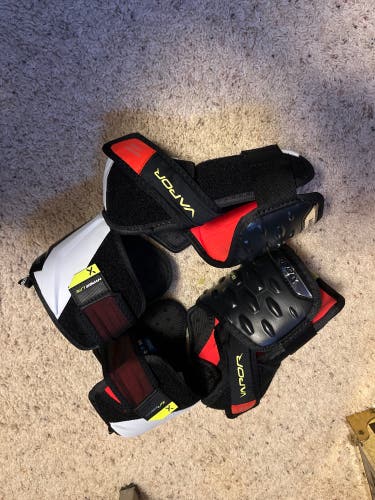 New Large Bauer Vapor Hyperlite Elbow Pads
