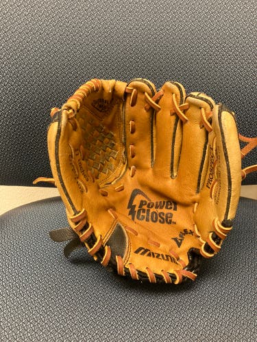 Re-laced/reconditioned Mizuno Prospect Infield Glove-youth 11’ RHT