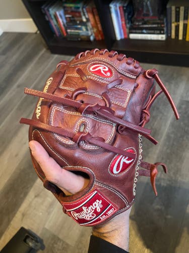 Rawlings Heart of the Hide 11.75” Glove