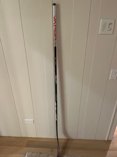 Senior Left Hand P92 Vapor Hyperlite Hockey Stick